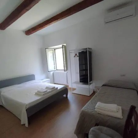 Casa Rasi Bed & Breakfast